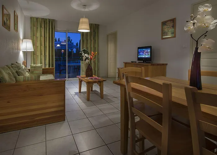 Vacanceole - Domaine Du 3*