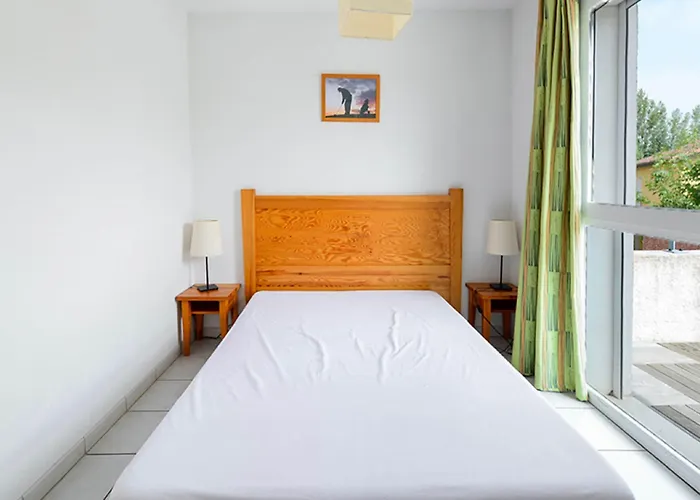 Vacanceole - Domaine Du Apart-hotel Rivières