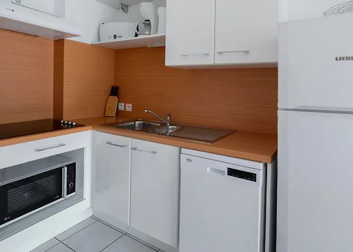 Vacanceole - Domaine Du Apart-hotel Rivières